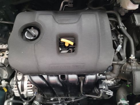 Used 2025 Kia Soul LX image 30