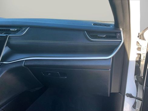 Certified 2023 Jeep Grand Cherokee Altitude image 20