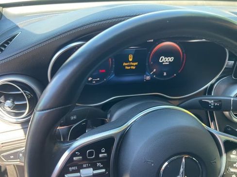 Used 2023 Mercedes-Benz GLC 300 4MATIC Coupe image 15