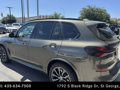 Used 2025 BMW X5 xDrive40i w/ M Sport Package AWD/4WD image 2
