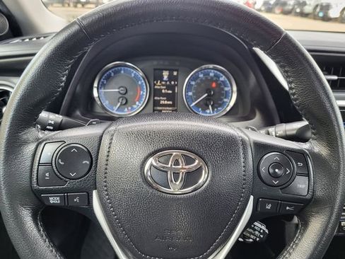 Used 2019 Toyota Corolla SE image 14