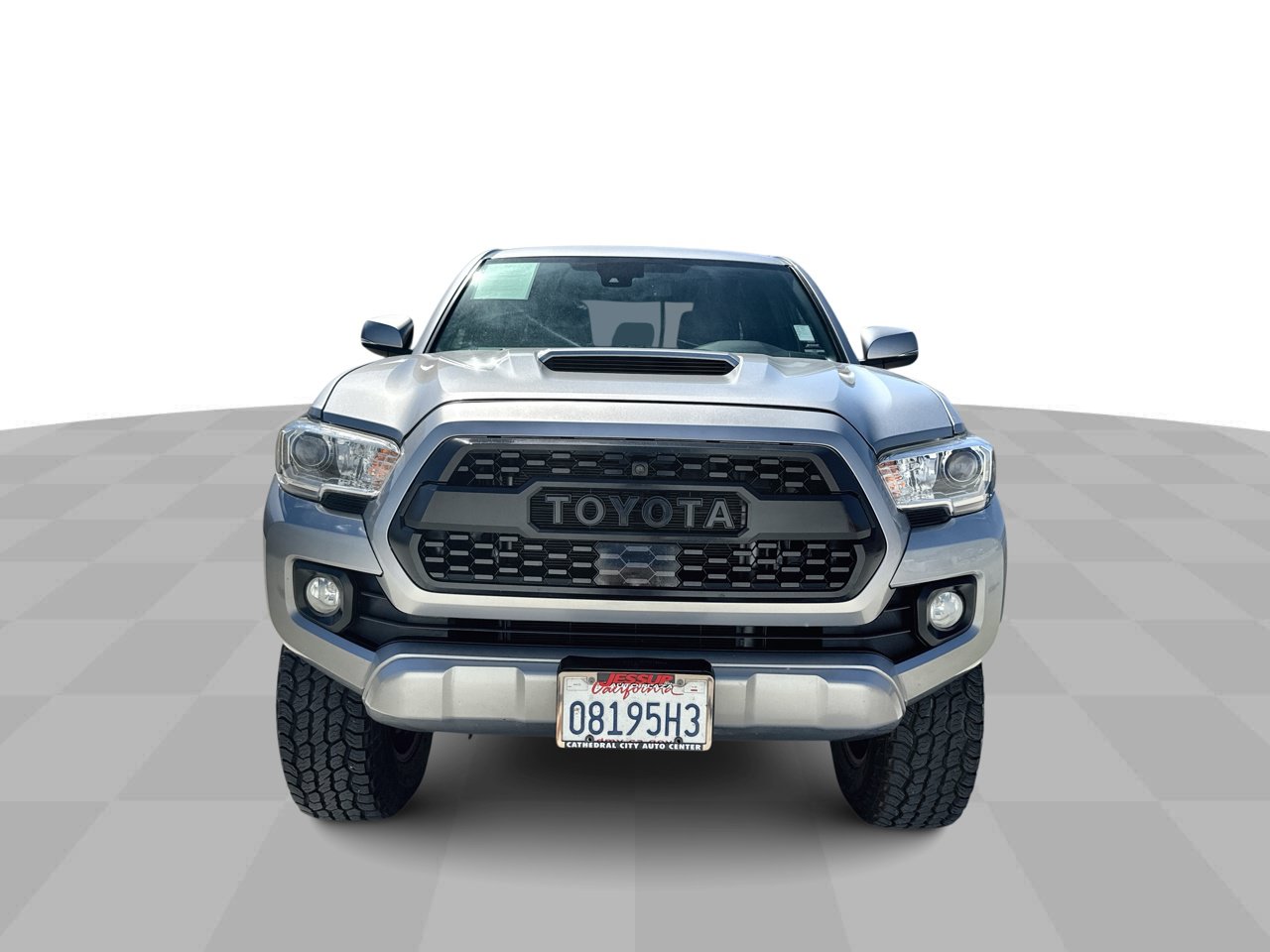 Used 2021 Toyota Tacoma TRD Sport w/ Technology Package AWD/4WD image 3