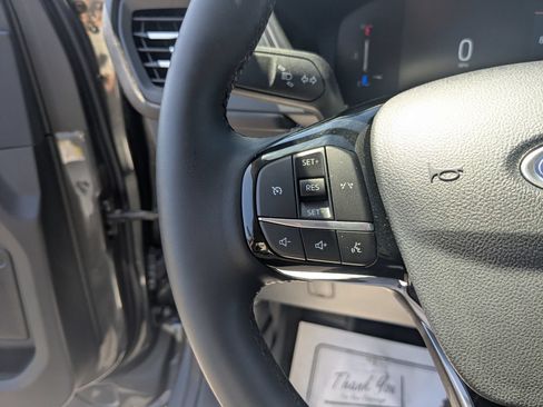 Used 2025 Ford Escape Active w/ Cold Weather Package AWD/4WD image 17