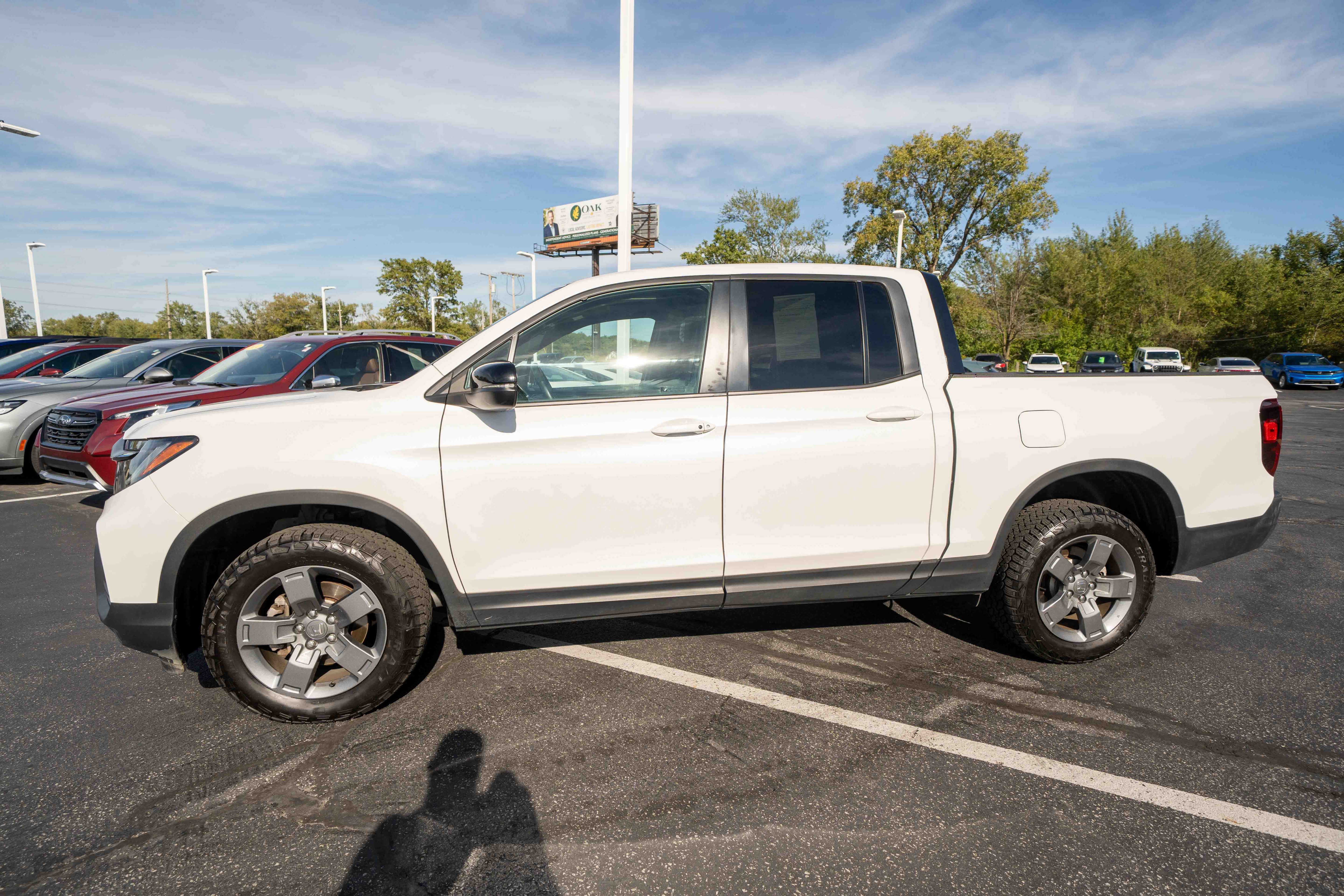 Used 2025 Honda Ridgeline TrailSport image 3
