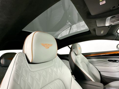 Certified 2024 Bentley Continental GT Azure image 23