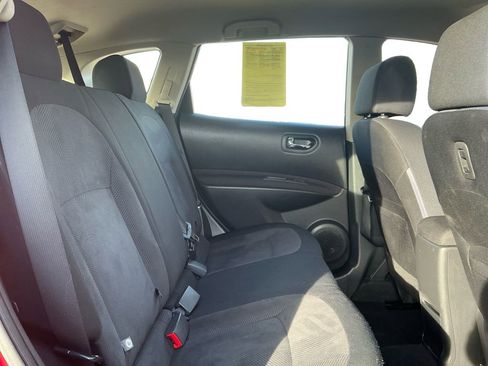 Used 2015 Nissan Rogue S w/ Convenience Package image 19