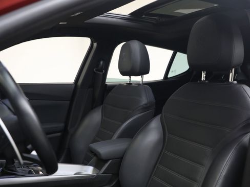 Used 2024 Alfa Romeo Tonale Veloce image 15