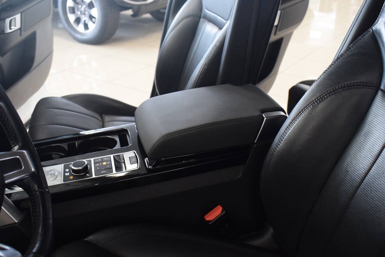 Used 2017 Land Rover Discovery HSE AWD/4WD image 40