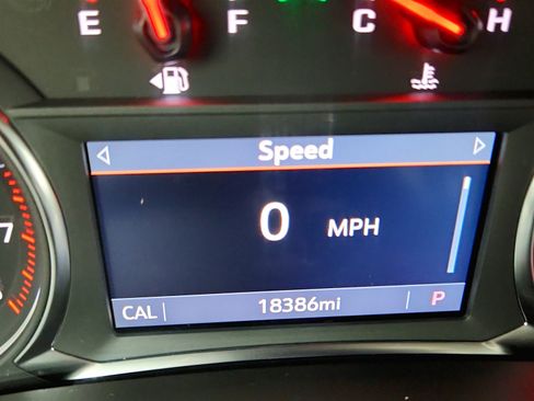 Used 2023 Chevrolet Blazer LT w/ Convenience Package image 13