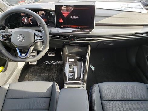 New 2026 Volkswagen Golf image 9