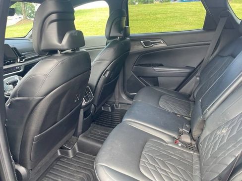 Used 2023 Kia Sportage X-Line AWD/4WD image 9