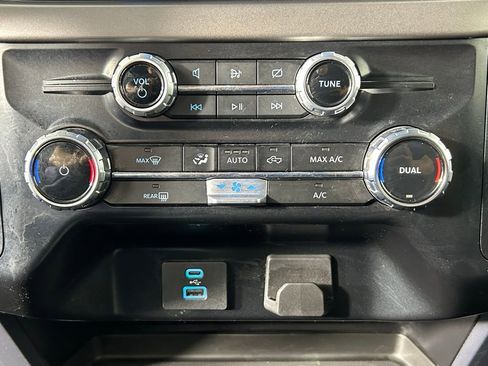 Used 2024 Ford F150 XLT image 19