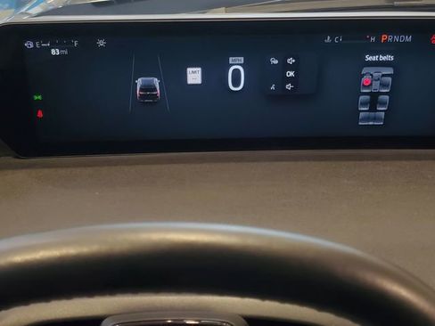 Certified 2025 Ford Expedition Platinum image 11