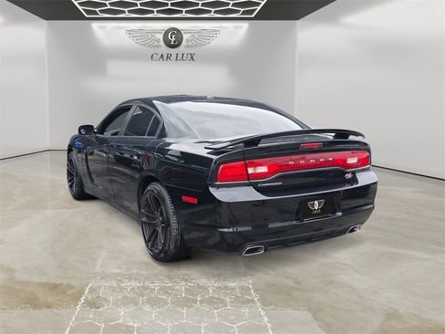 Used 2014 Dodge Charger R/T image 3