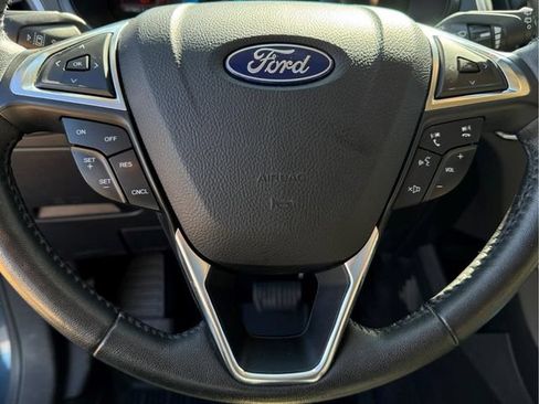 Used 2022 Ford Edge SEL w/ Convenience Package AWD/4WD image 29