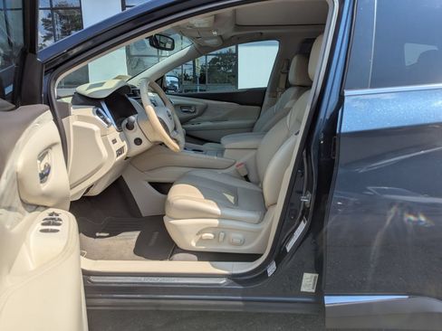 Used 2016 Nissan Murano Platinum w/ Platinum Technology Package AWD/4WD image 13