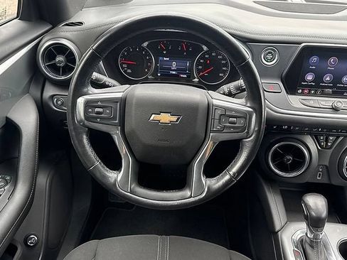Used 2019 Chevrolet Blazer LT AWD/4WD image 18