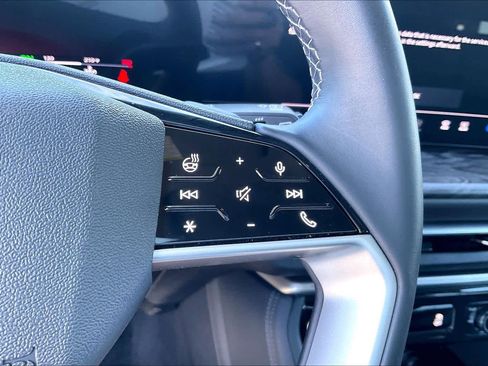 Certified 2025 Audi Q5 Premium w/ Convenience Package image 23