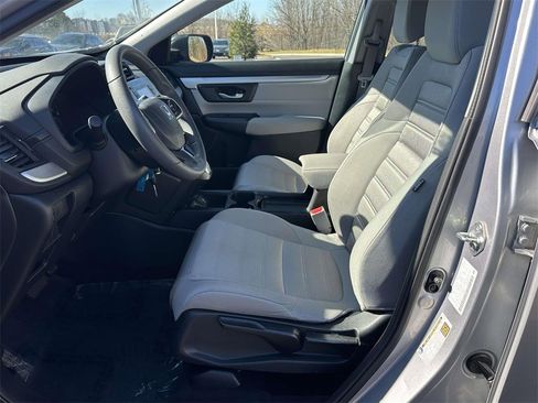 Used 2018 Honda CR-V LX image 4