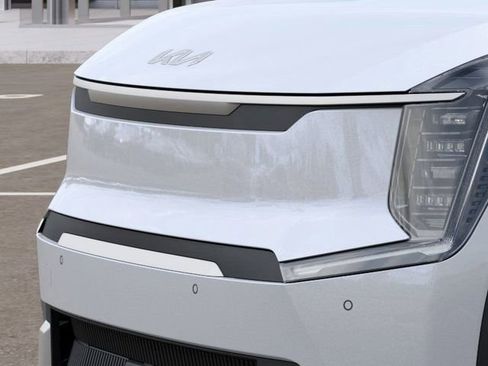 New 2026 Kia EV9 Light image 12