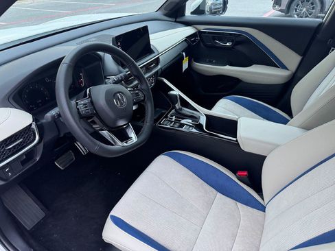 New 2025 Acura ADX A-Spec image 3