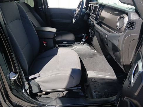 Used 2020 Jeep Wrangler Unlimited Sport S image 25
