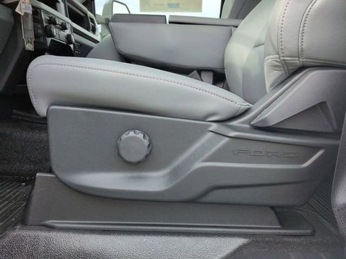 New 2026 Ford F550 4x4 Supercab Super Duty image 19