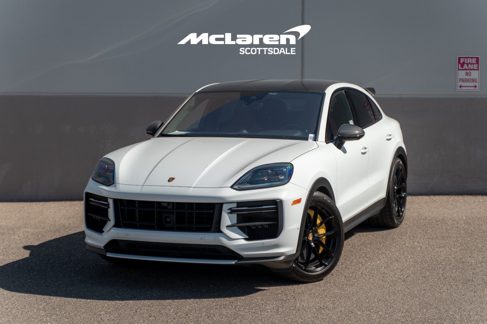 Used 2024 Porsche Cayenne Turbo GT AWD/4WD image 1