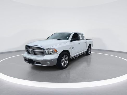 Used 2019 RAM 1500 Big Horn w/ Rambox Value Package AWD/4WD image 4