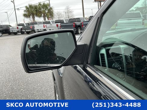 Used 2017 GMC Sierra 1500 SLE w/ SLE Value Package image 10