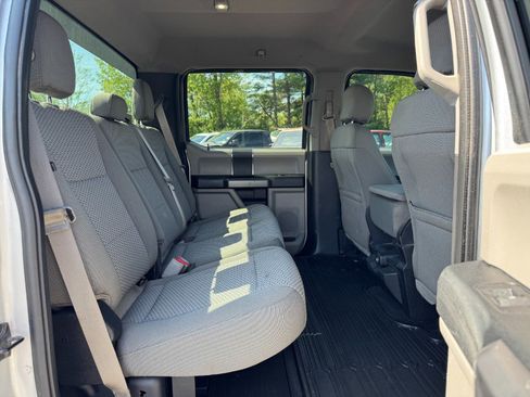 Used 2017 Ford F250 XLT w/ XLT Value Package AWD/4WD image 17