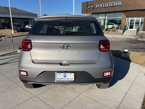 New 2026 Hyundai Venue SEL image 4