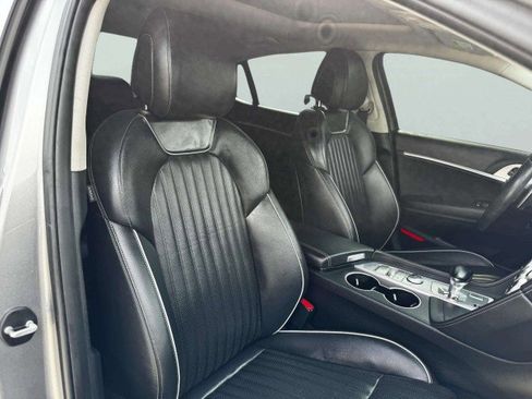 Used 2021 Genesis G70 3.3T RWD image 55