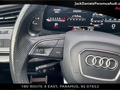 Used 2022 Audi SQ8 Premium Plus w/ Black Optic Package image 18