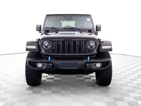 Used 2024 Jeep Wrangler Unlimited Rubicon 4xe image 9