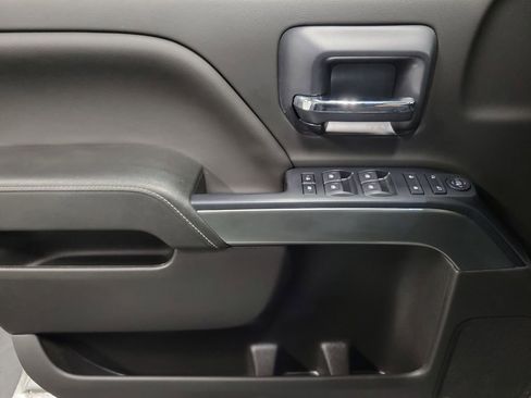 Used 2019 Chevrolet Silverado 1500 LT w/ All Star Edition image 20