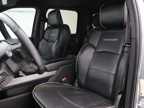 Used 2022 RAM 2500 Laramie image 26