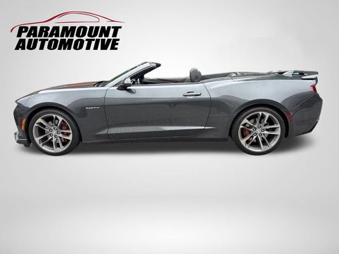 Used 2017 Chevrolet Camaro SS RWD image 6