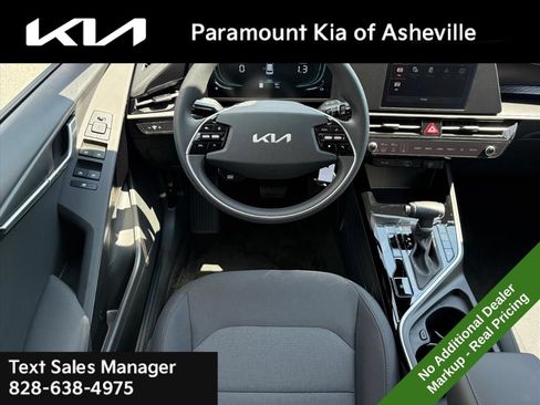 New 2026 Kia Niro LX FWD image 21