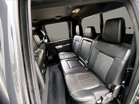 Used 2015 Ford F250 Lariat w/ Chrome Package image 20