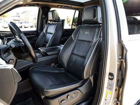 Used 2021 Cadillac Escalade ESV Sport image 31