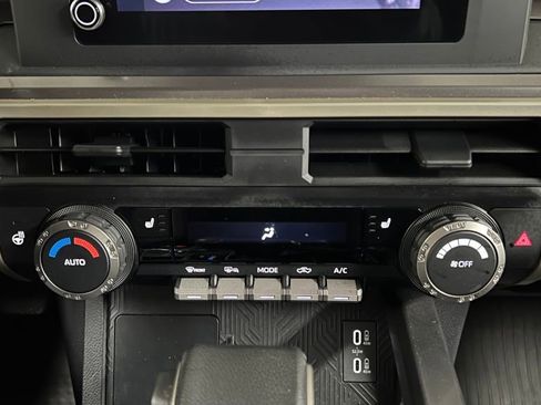 Certified 2024 Toyota Tacoma SR5 image 27