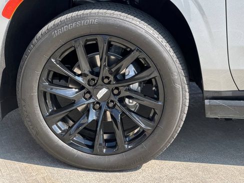 Used 2023 Cadillac Escalade Sport Platinum w/ LPO, ONYX Package AWD/4WD image 36
