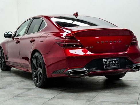 Used 2022 Genesis G70 3.3T image 11