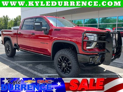 New 2026 Chevrolet Silverado 2500 LTZ w/ LTZ Plus Package AWD/4WD image 1