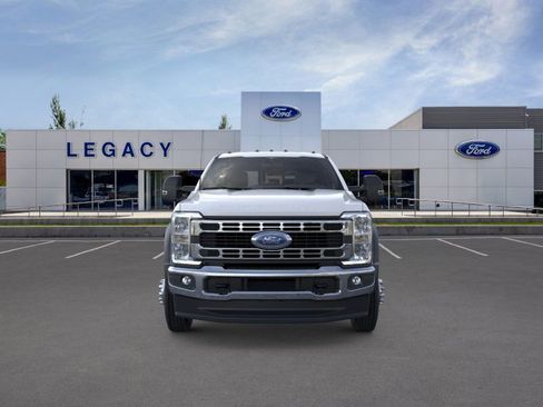 New 2025 Ford F550 XL image 6