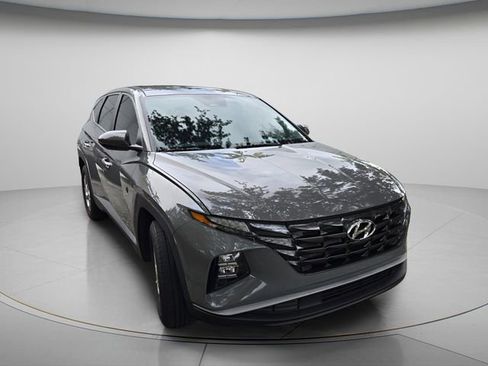 Used 2024 Hyundai Tucson SE FWD image 4