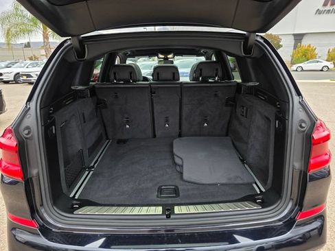 Used 2019 BMW X3 sDrive30i w/ M Sport Package RWD image 11