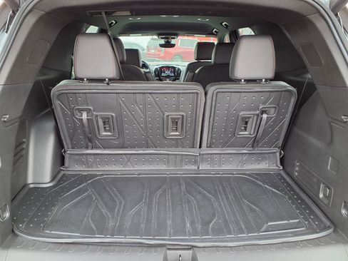 Used 2023 Chevrolet Traverse RS w/ LPO, Floor Liner Package image 10