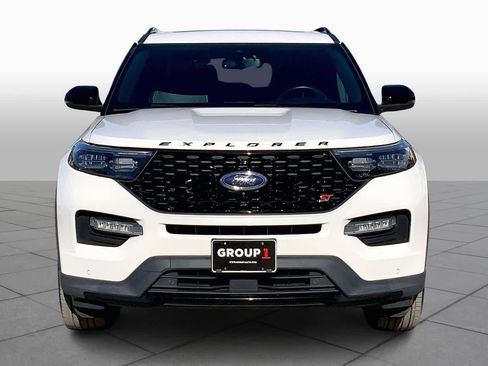 Used 2020 Ford Explorer ST image 3